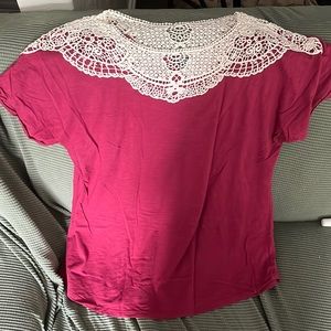 Rose top with cream detailing
